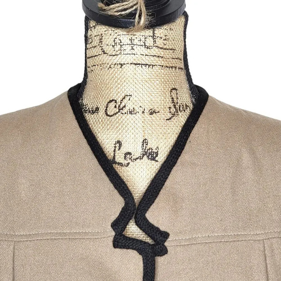 ELLIOTT BASS NEW YORK Women's Vintage Wool Embroidered Trim Jacket Size 8 Beige - Picture 6 of 16